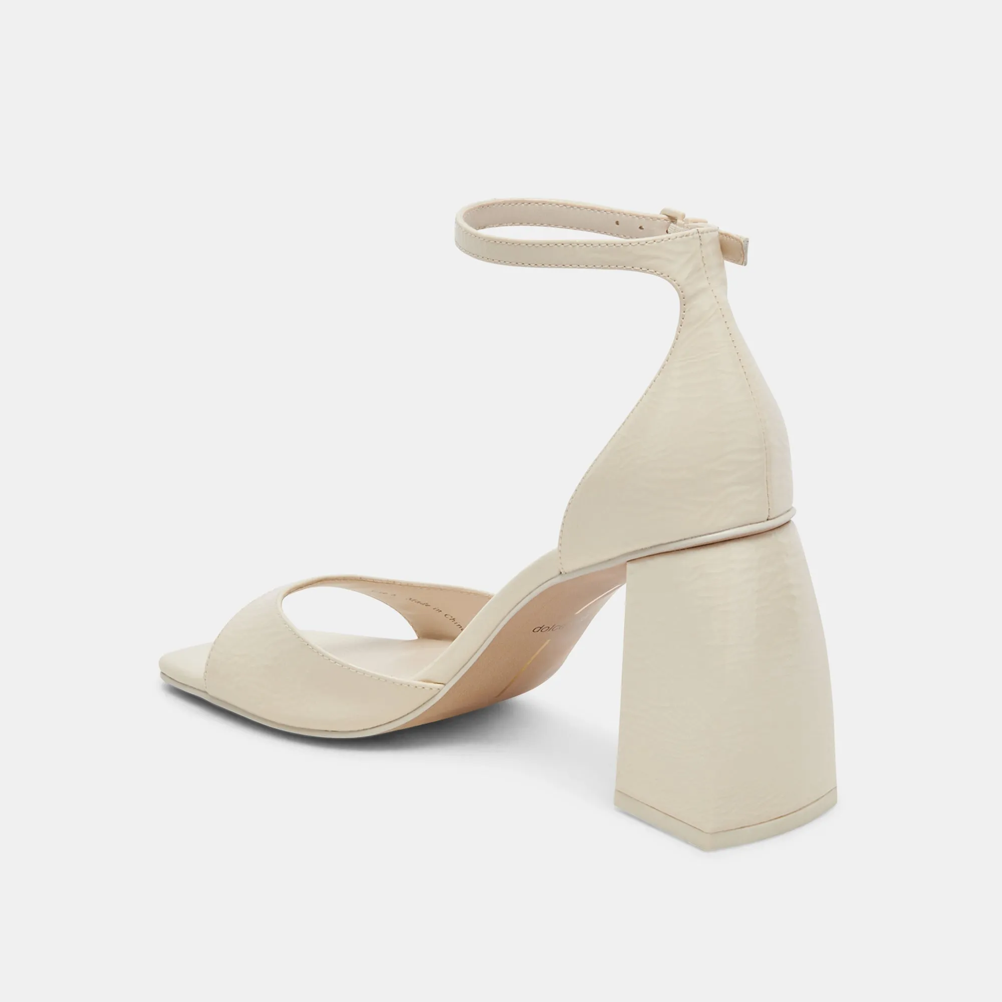 JANEY HEELS IVORY CRINKLE PATENT